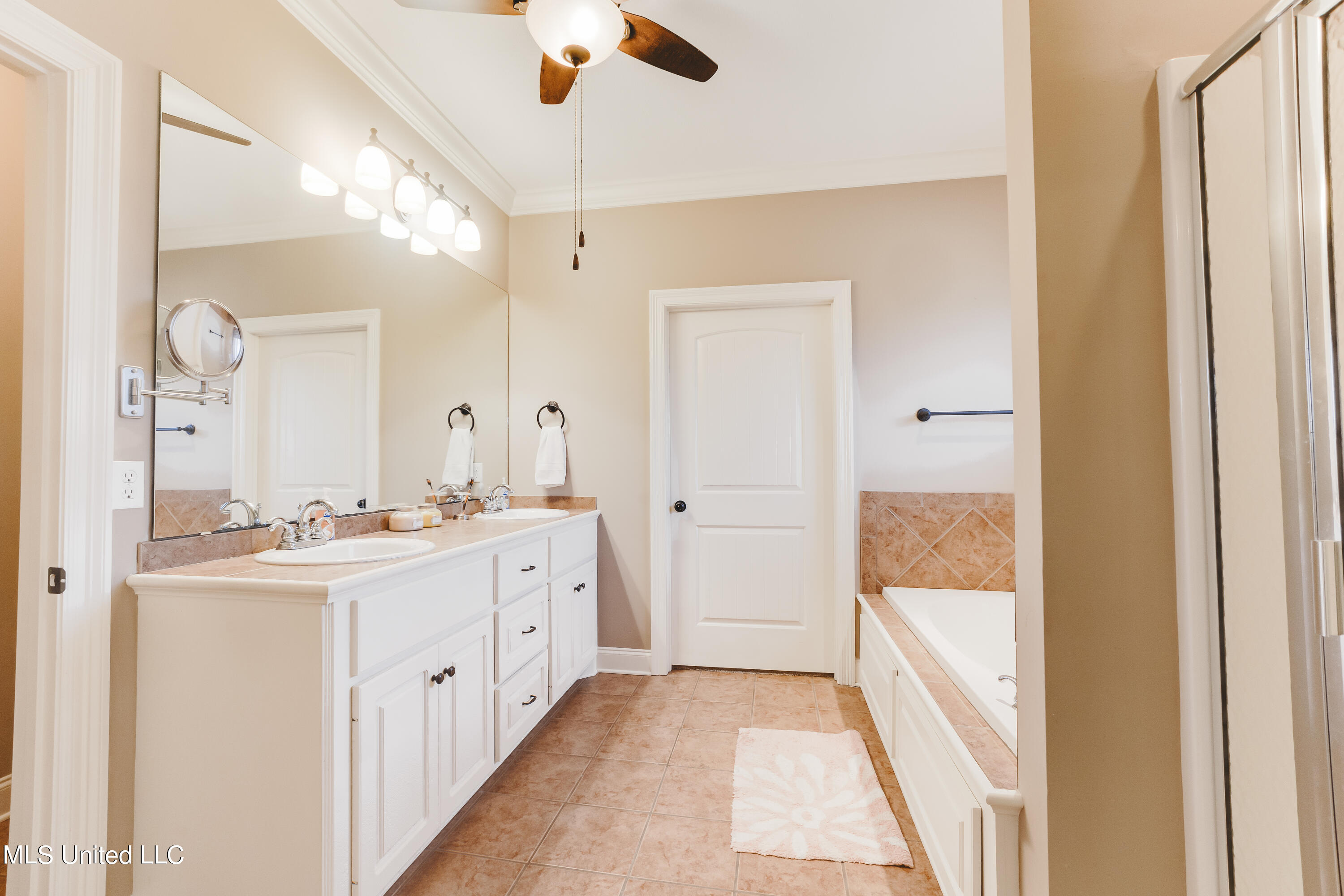 646 Westhill Road Brandon, MS 39042 - Photo 18 of 37 R6__26221