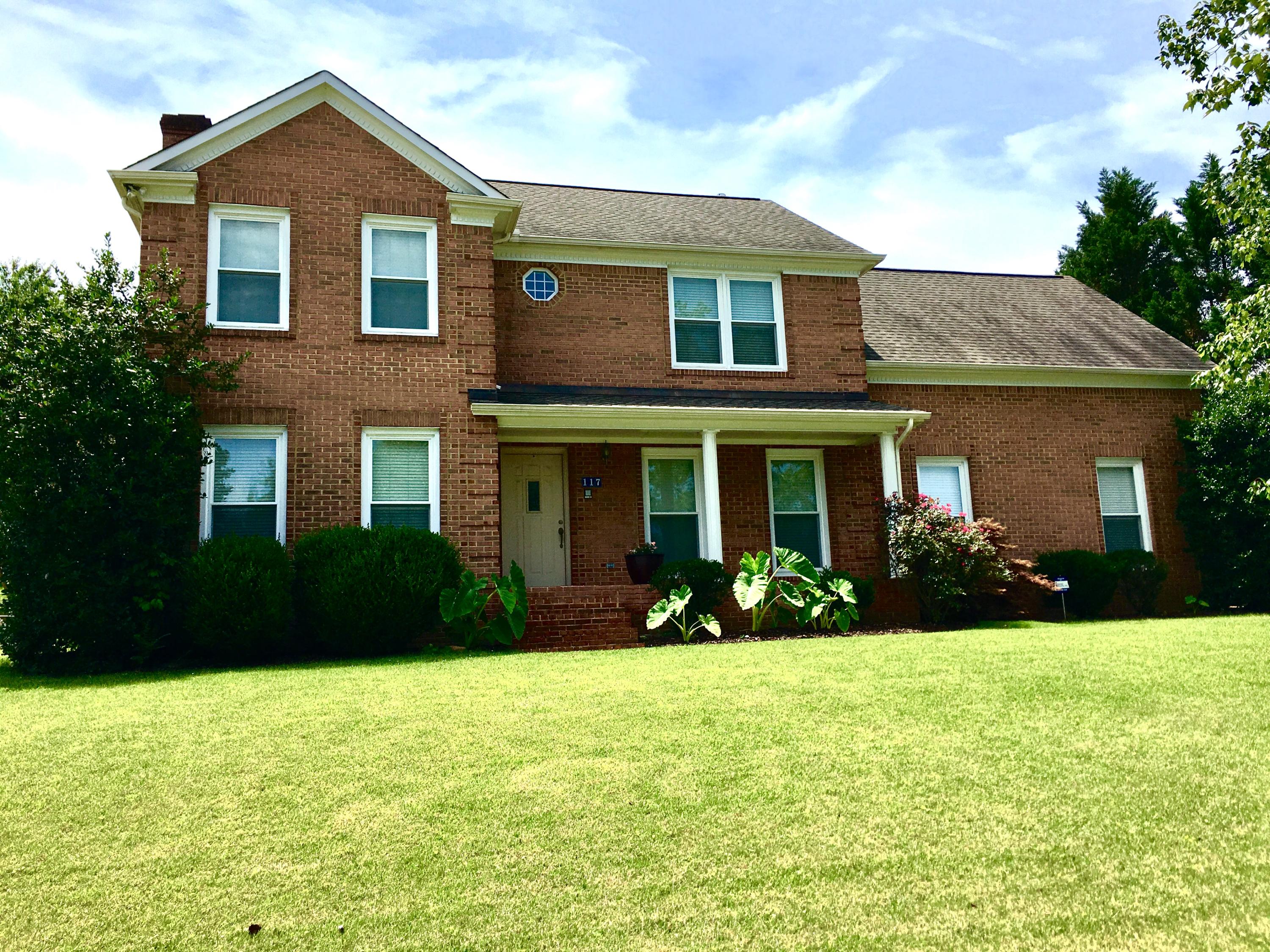 117 Capital Circle Oak Ridge, TN 37830 - Photo 2 of 40 Welcome Home!
