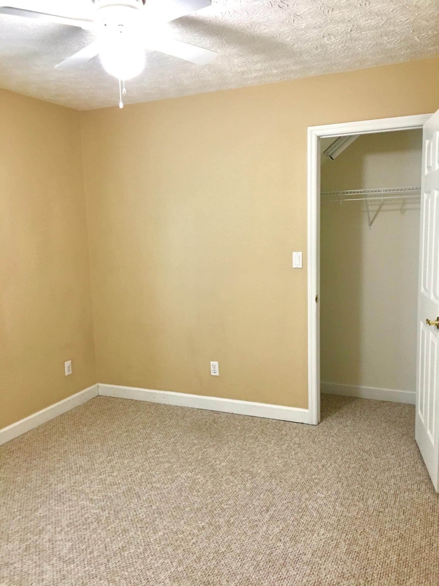 117 Capital Circle Oak Ridge, TN 37830 - Photo 25 of 40 Bedroom 3