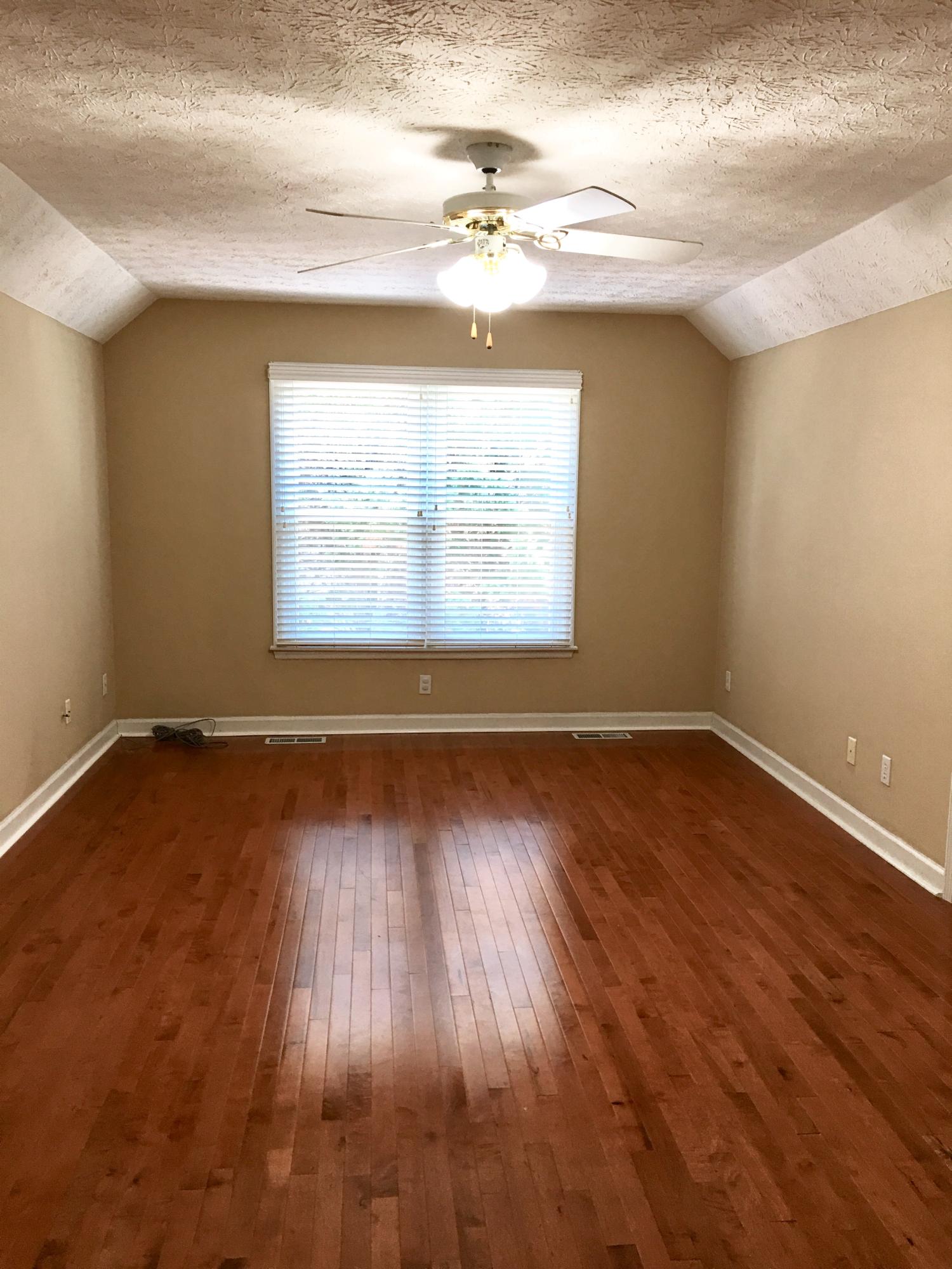 117 Capital Circle Oak Ridge, TN 37830 - Photo 28 of 40 Bedroom 4- Bonus RM