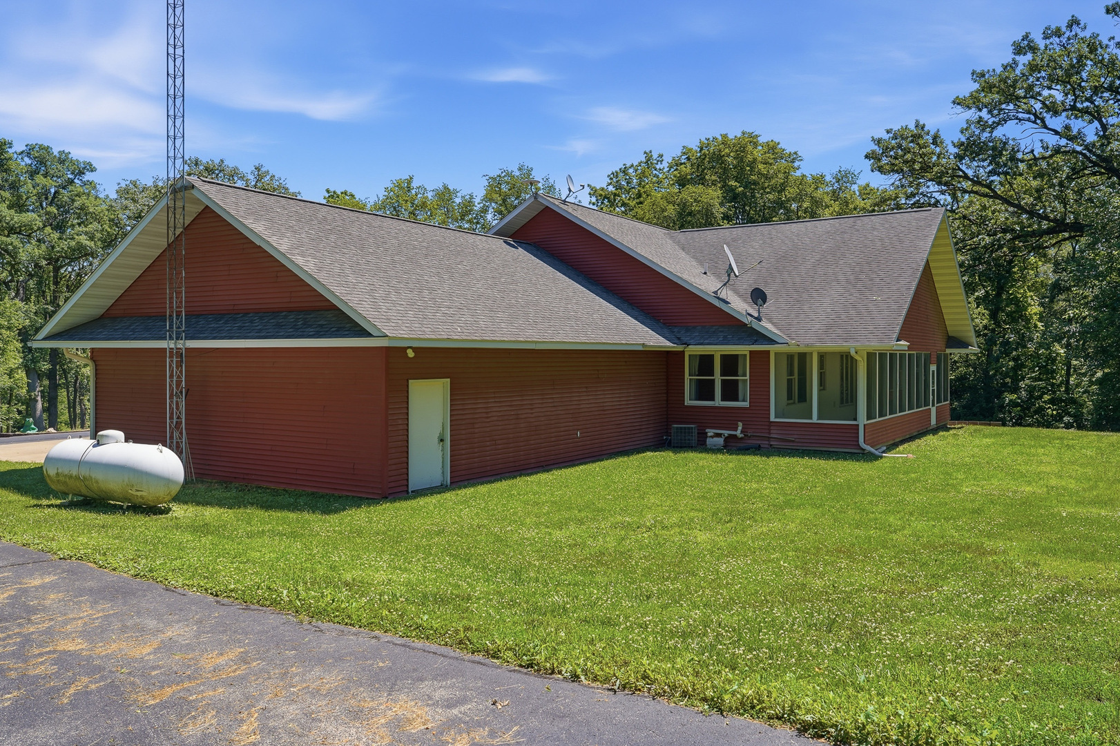 15207 Henry Road Morrison, IL 61270 - Photo 48 of 54