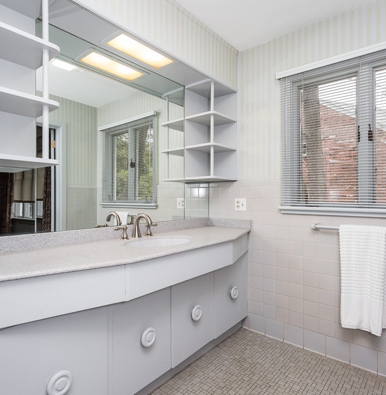 6 Meadowbrook Road Longmeadow, MA 01106 - Photo 20 of 30 Gallery Image 20