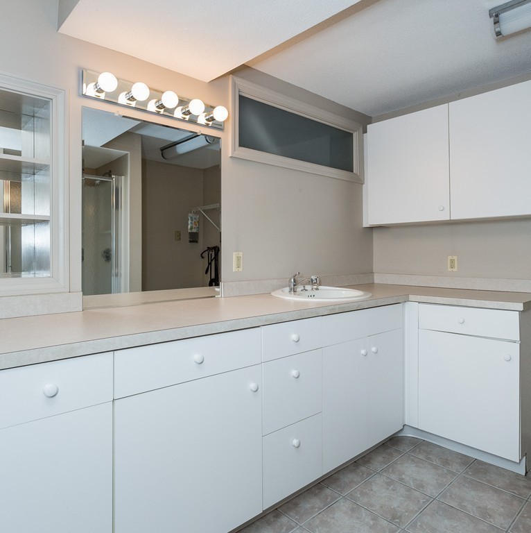 6 Meadowbrook Road Longmeadow, MA 01106 - Photo 26 of 30 Gallery Image 26