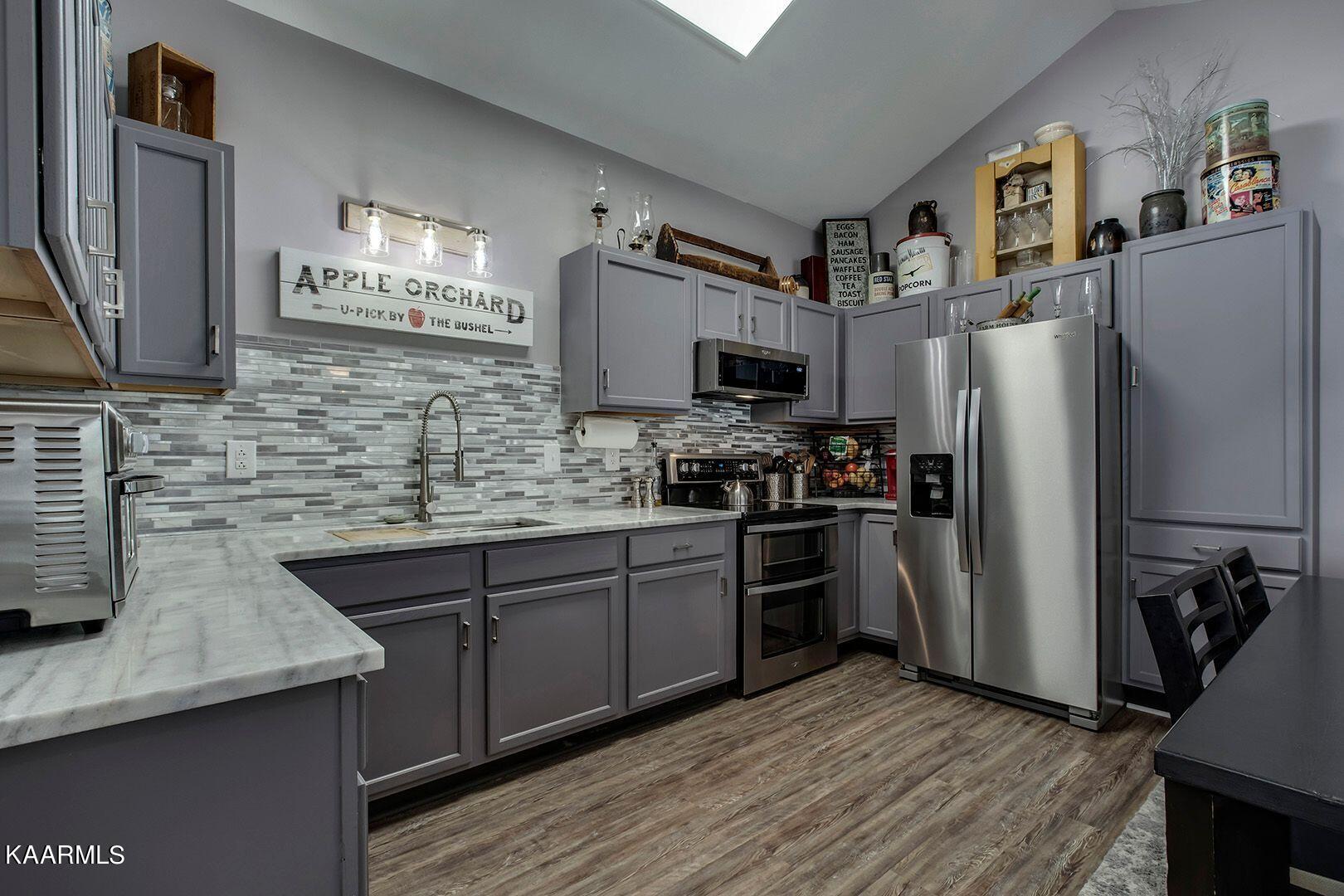930 Spring Park Road Knoxville, TN 37914 - Photo 8 of 21 Kitchen