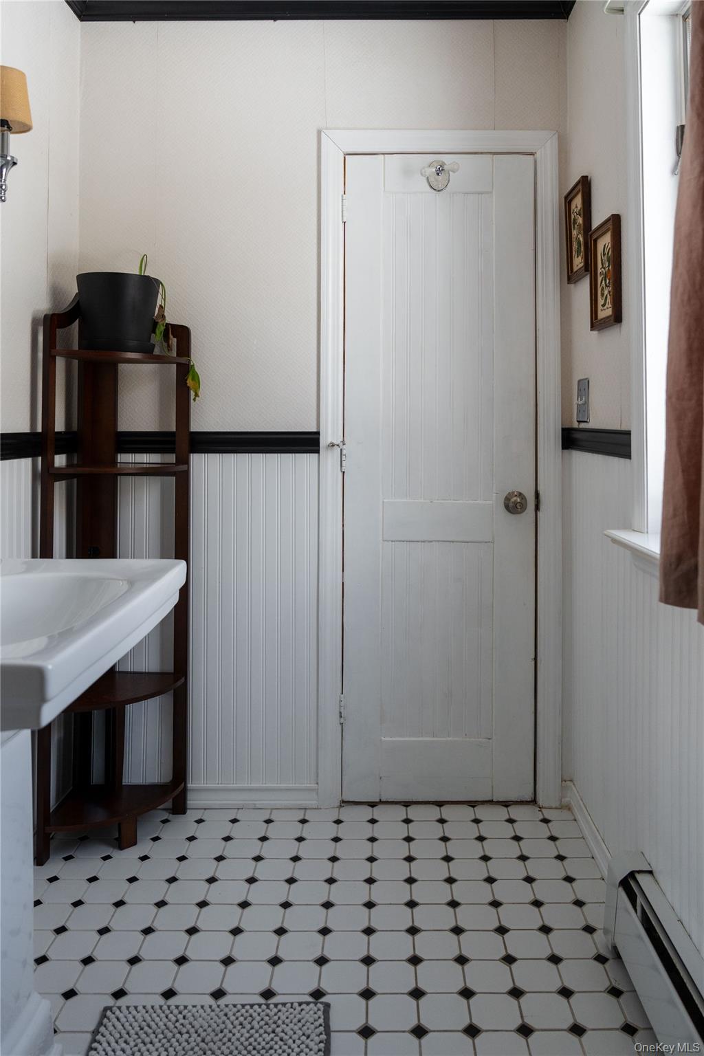 224 Last Road Middletown, NY 10941 - Photo 22 of 39 a bathroom with a sink and a shower