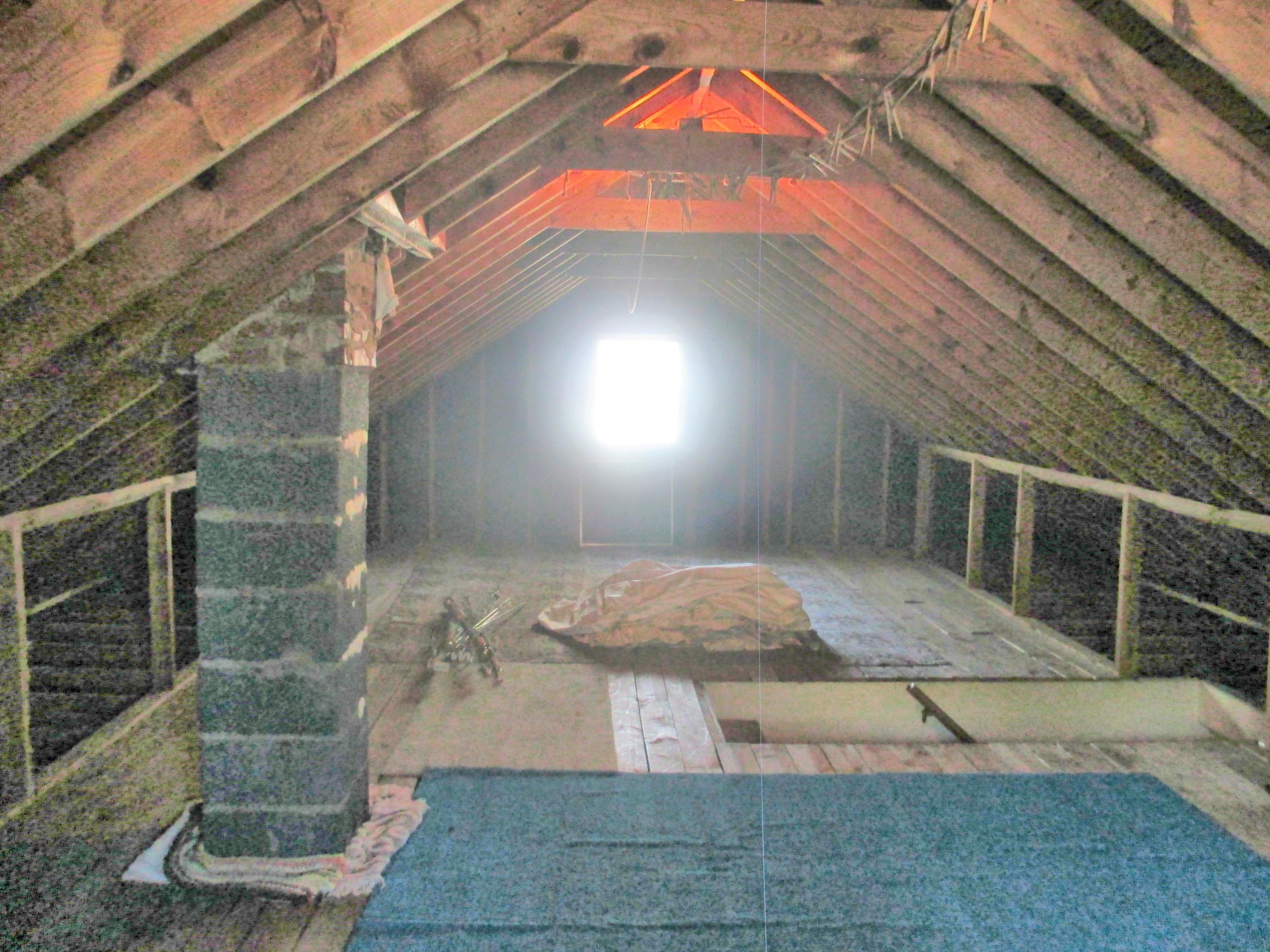 2114 Holley Road Roanoke, VA 24012 - Photo 13 of 22 15-Attic