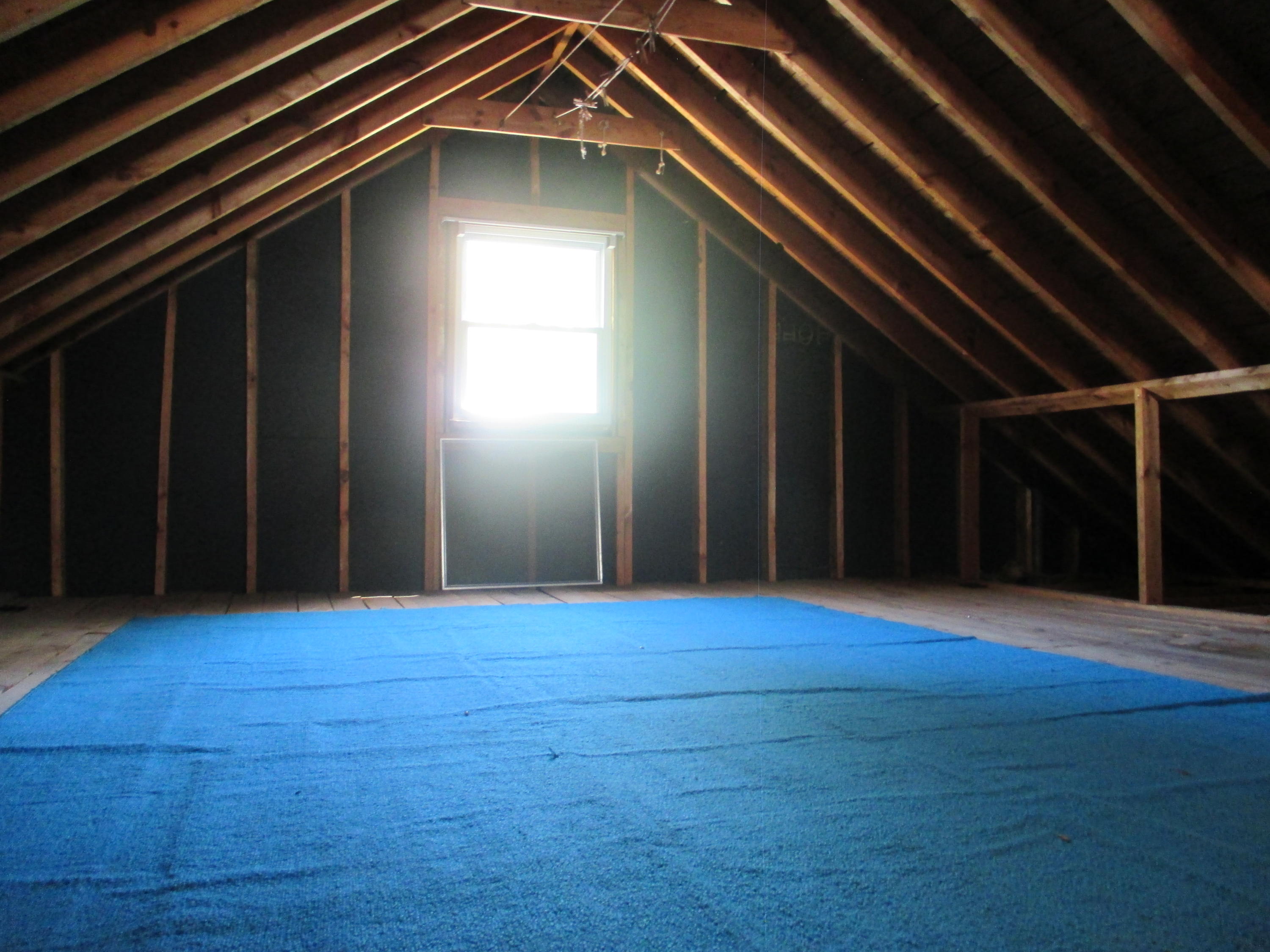 2114 Holley Road Roanoke, VA 24012 - Photo 14 of 22 17-Attic