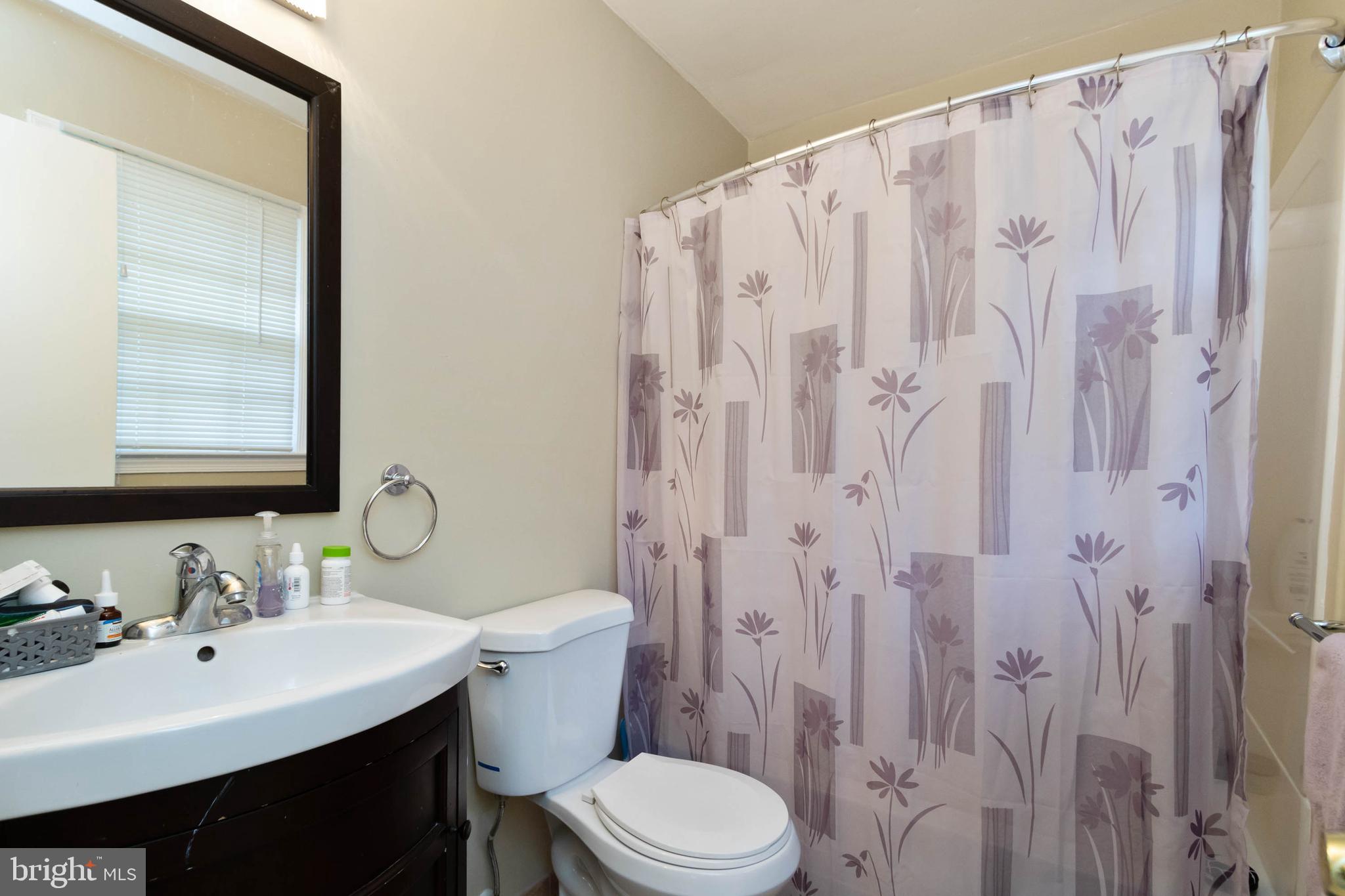 3132 Flintlock Road Fairfax, VA 22030 - Photo 20 of 37 Master Bath