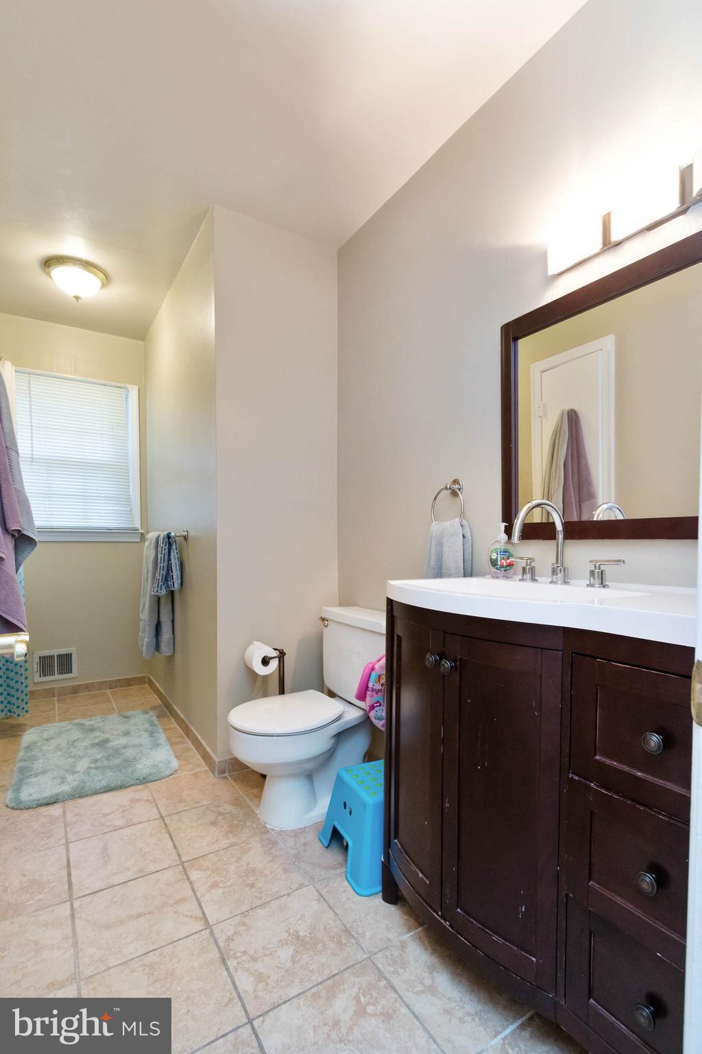 3132 Flintlock Road Fairfax, VA 22030 - Photo 24 of 37