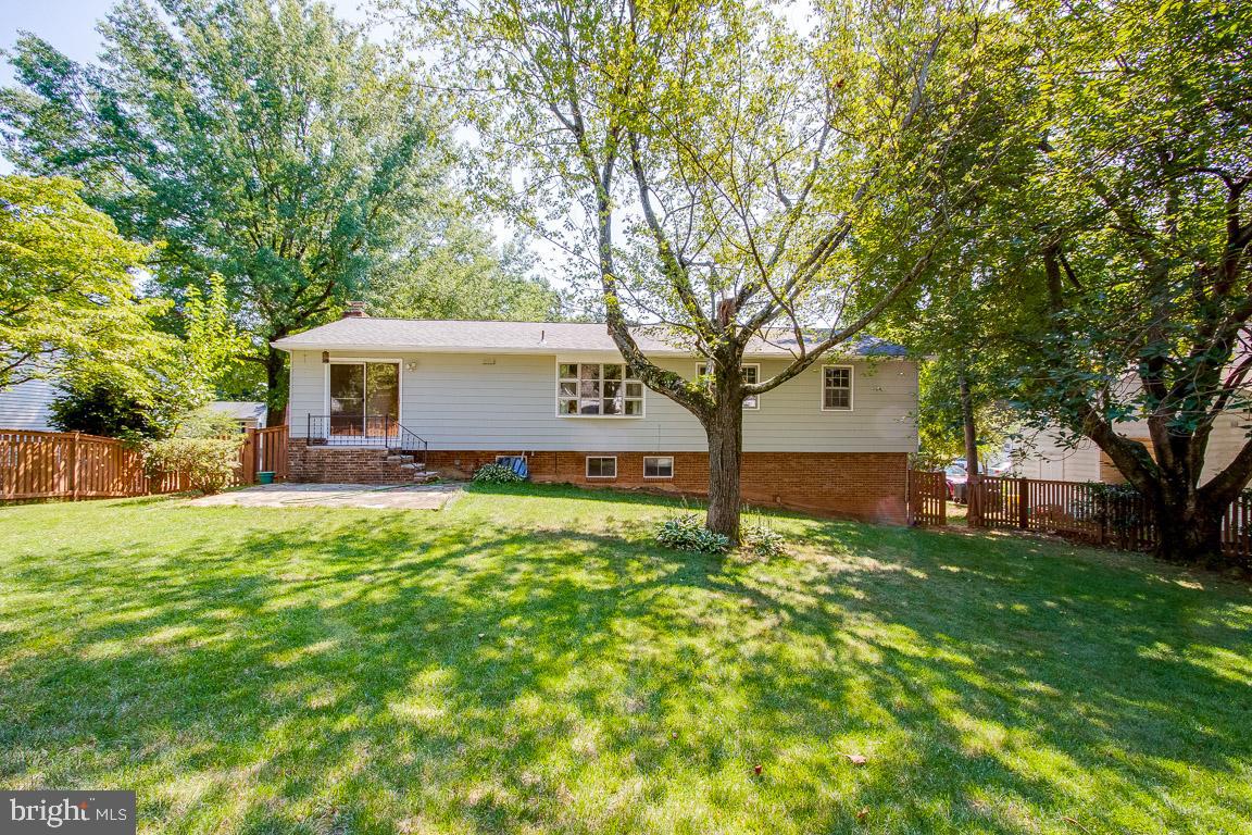 3132 Flintlock Road Fairfax, VA 22030 - Photo 30 of 37
