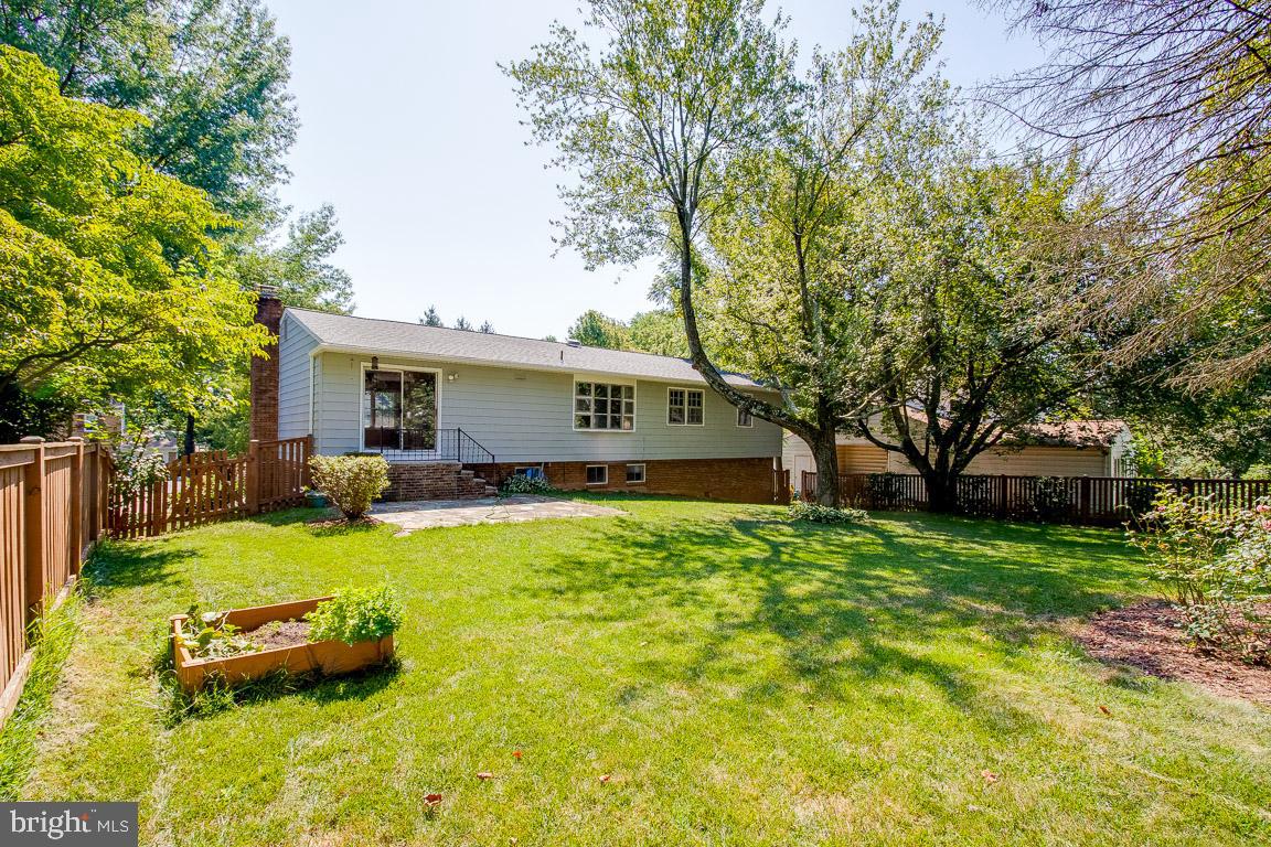 3132 Flintlock Road Fairfax, VA 22030 - Photo 36 of 37