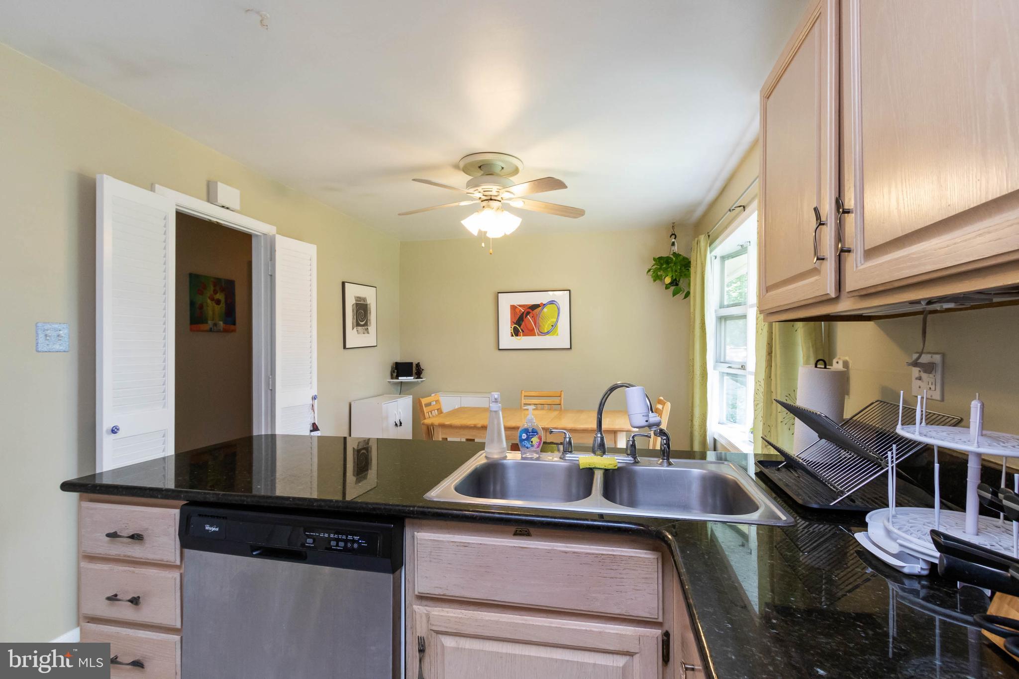 3132 Flintlock Road Fairfax, VA 22030 - Photo 9 of 37 Updated kitchen