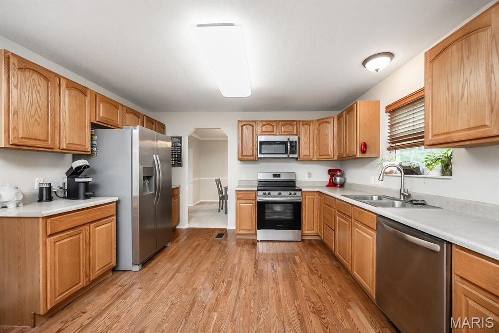 953 Benjamin Drive O'Fallon, IL 62269 - Photo 11 of 35