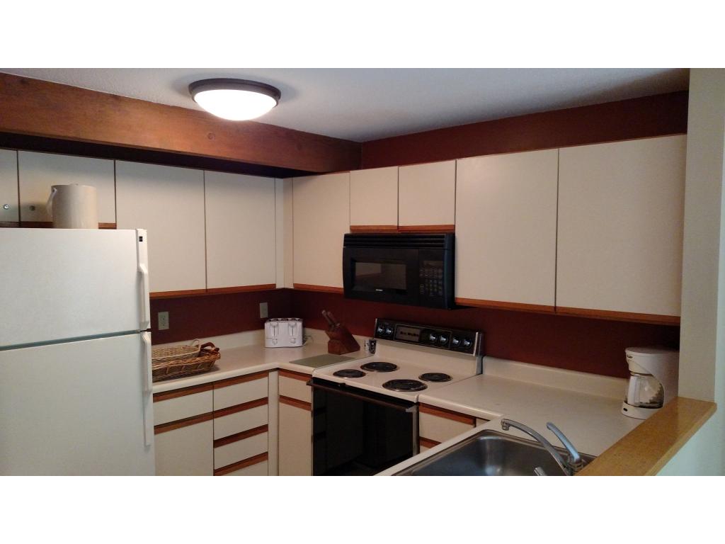 782 East Mountain Road, Unit C4 Killington, VT 05751 - Photo 5 of 19 Gallery Image 5
