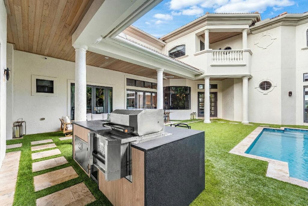 8849 Valhalla Drive Delray Beach, FL 33446 - Photo 3 of 51 Summer Kitchen