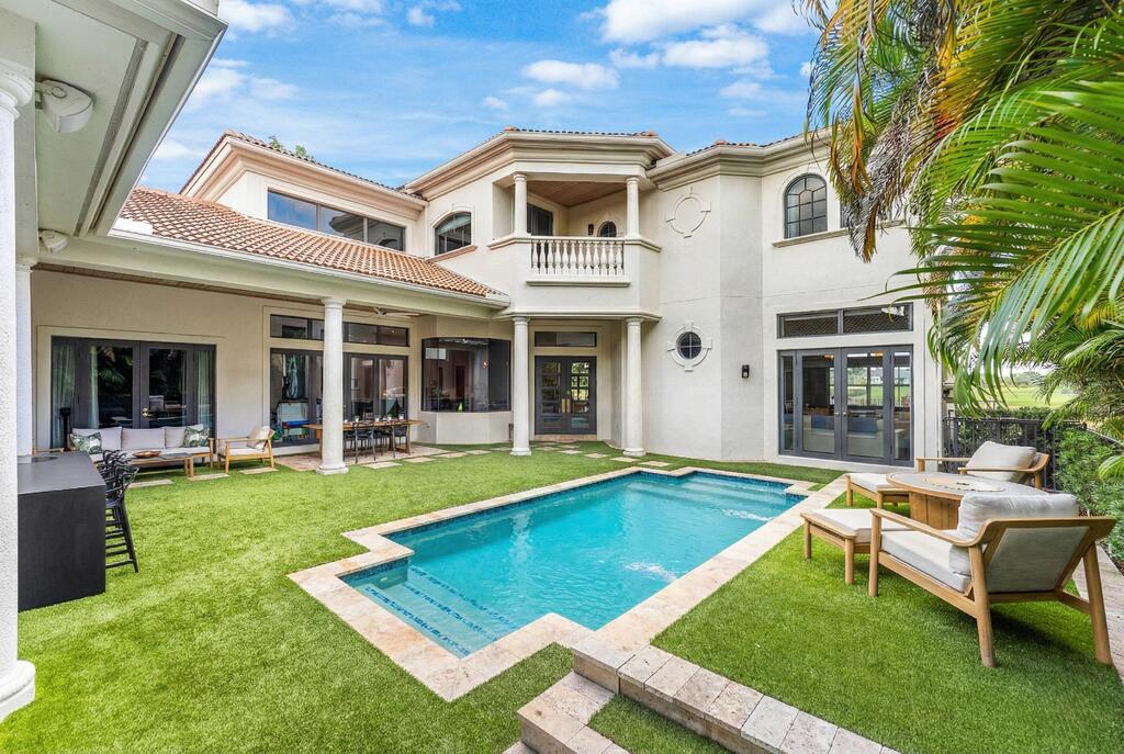 8849 Valhalla Drive Delray Beach, FL 33446 - Photo 5 of 51 Courtyard Exerior