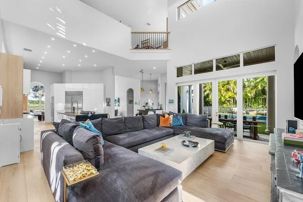 $3,950,000 | 8849 Valhalla Drive, Delray Beach, FL 33446
