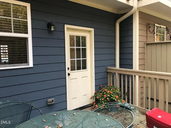 $2,600 | 2801 Stone Rock Drive, Unit 105, Raleigh, NC 27604