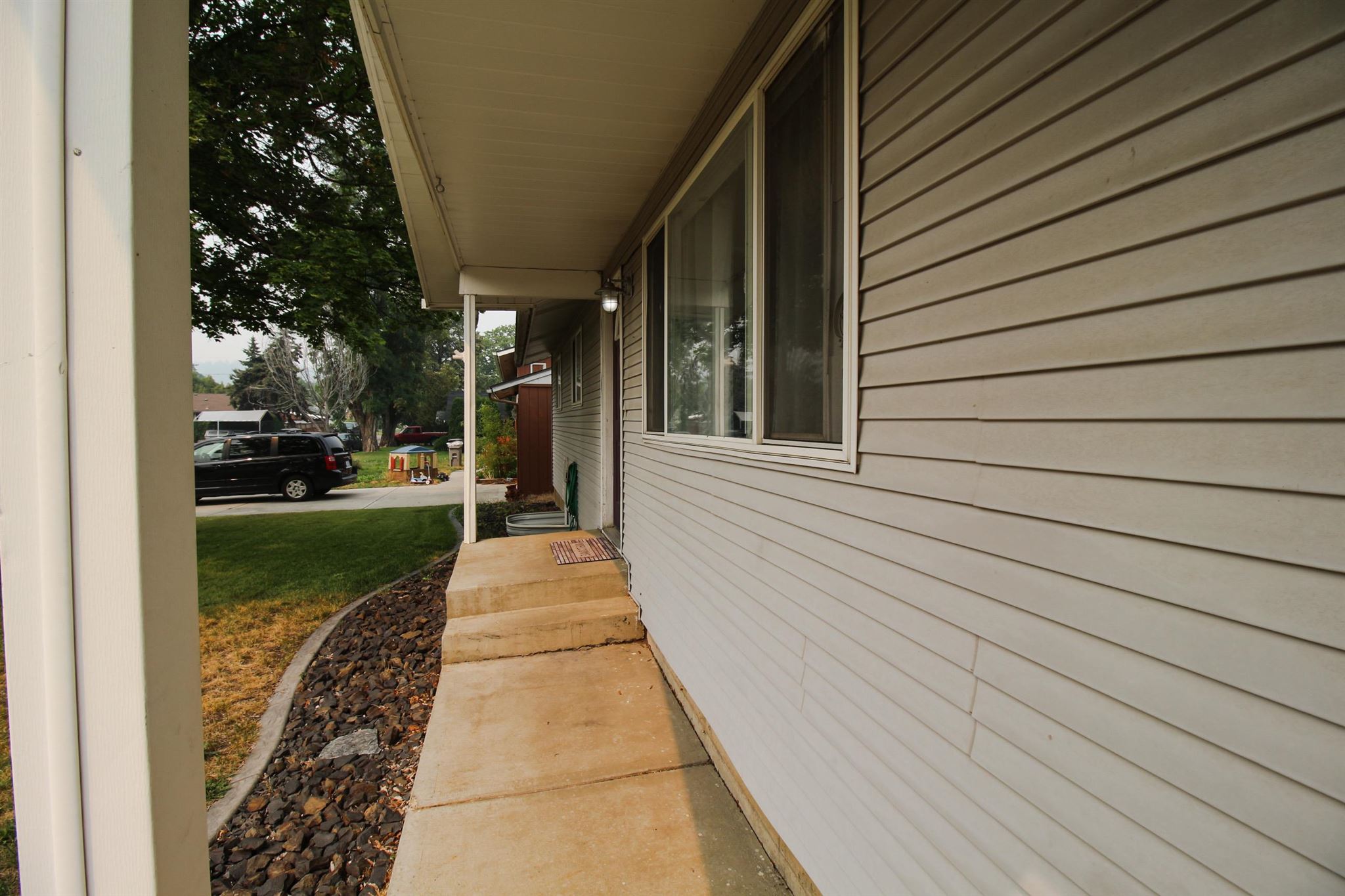 3306 North Edgerton Road Spokane Valley, WA 99212 - Photo 6 of 32 Gallery Image 6