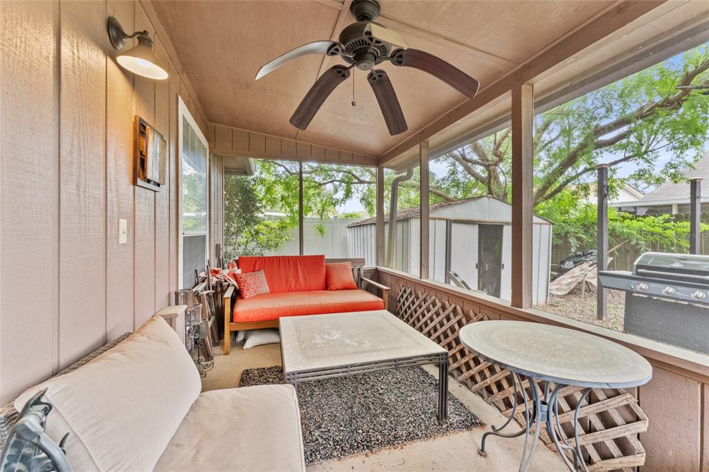 9083 Sable Ridge Court Jacksonville, FL 32244 - Photo 28 of 38 a living room with furniture and a large window