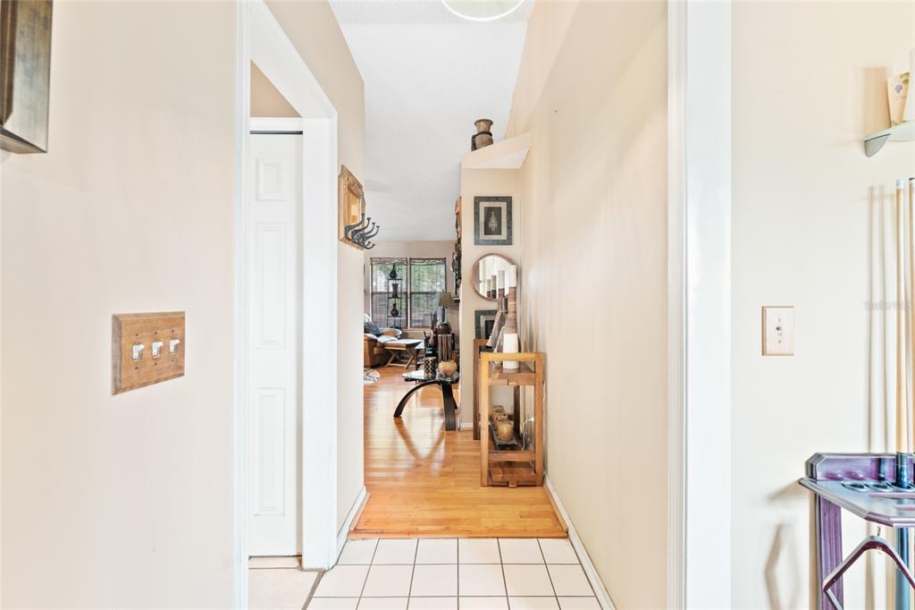9083 Sable Ridge Court Jacksonville, FL 32244 - Photo 6 of 38 a view of a livingroom with furniture and front door