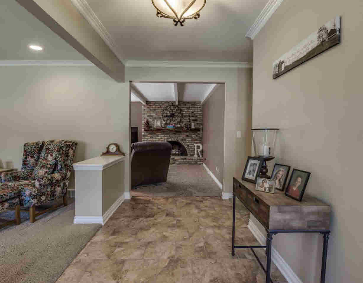 6312 Kings Pointe Road Grand Blanc, MI 48439 - Photo 7 of 33 21368840-6.JPG