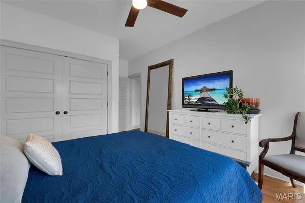 $565,000 | 4327 Swan Avenue, St. Louis, MO 63110