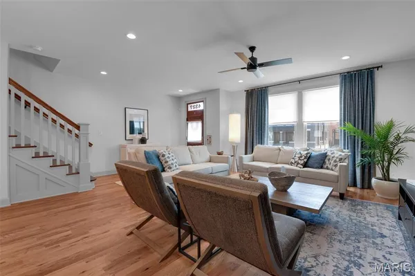 $565,000 | 4327 Swan Avenue, St. Louis, MO 63110