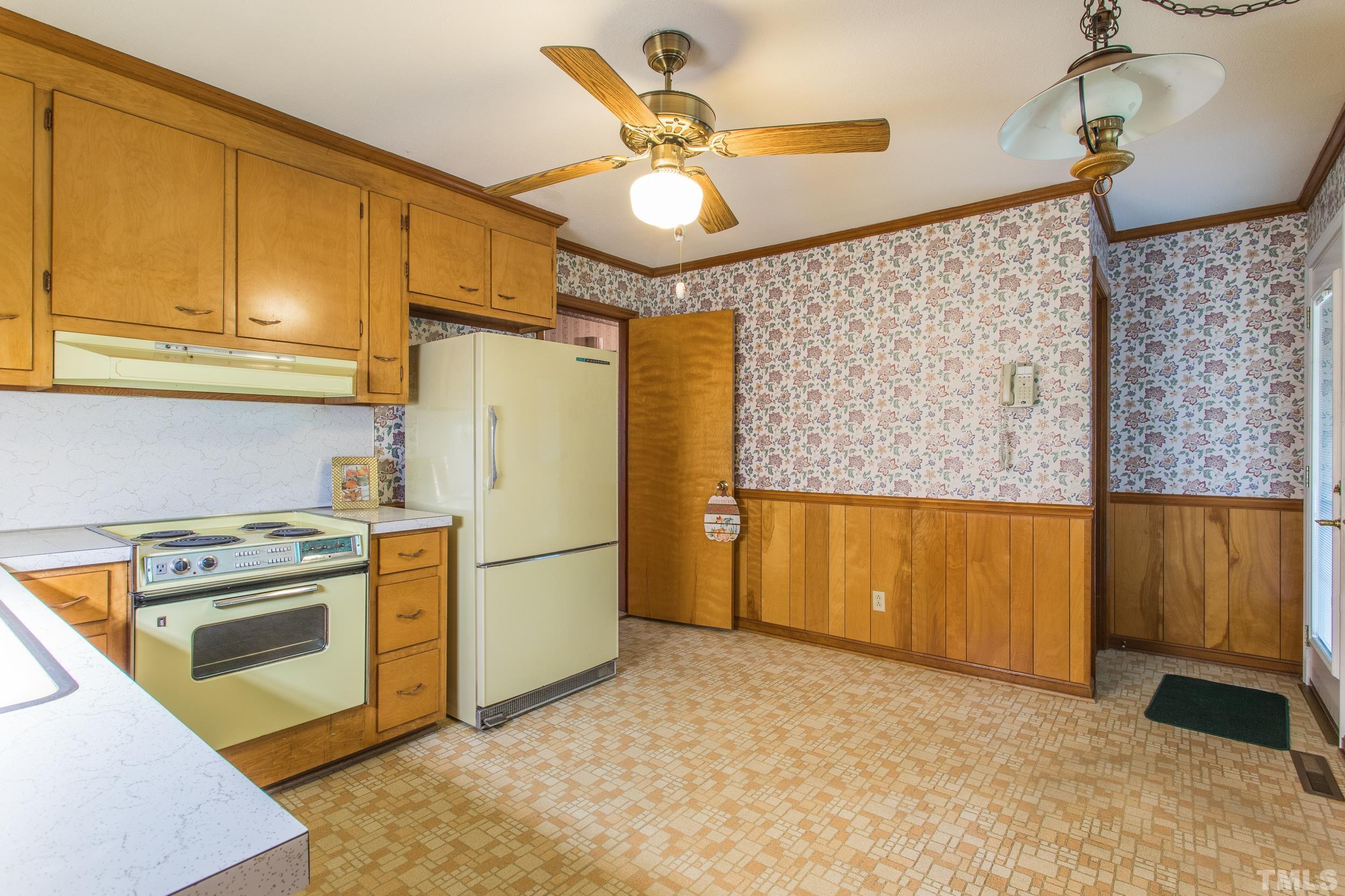 1719 Cole Mill Road Durham, NC 27705 - Photo 14 of 21 Gallery Image 14