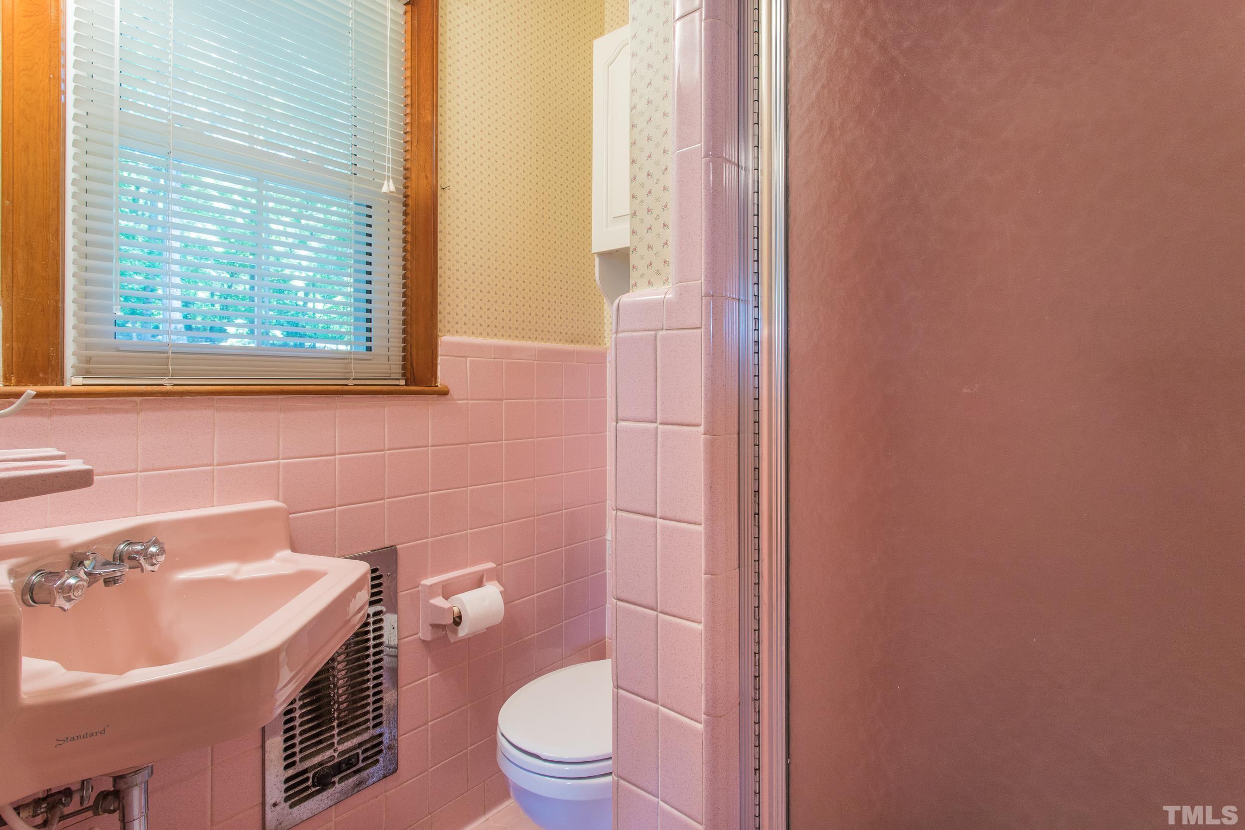 1719 Cole Mill Road Durham, NC 27705 - Photo 18 of 21 Gallery Image 18