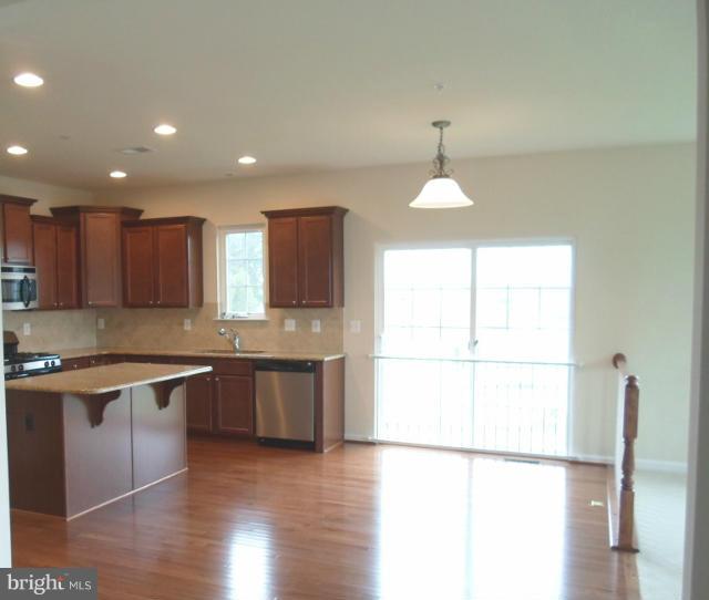 909 Horse Collar Road Accokeek, MD 20607 - Photo 11 of 21 Eat-In Area