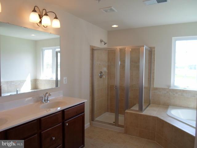 909 Horse Collar Road Accokeek, MD 20607 - Photo 18 of 21 Bath (Master)