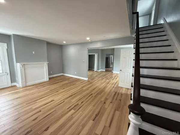 $2,800 | 7 Mulberry Street, Middletown, NY 10940