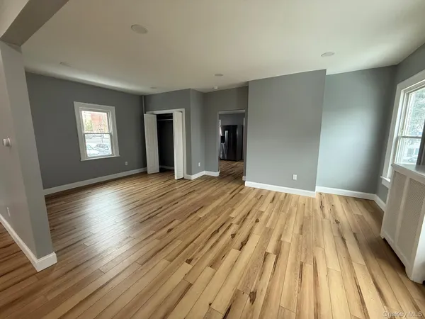 $2,800 | 7 Mulberry Street, Middletown, NY 10940