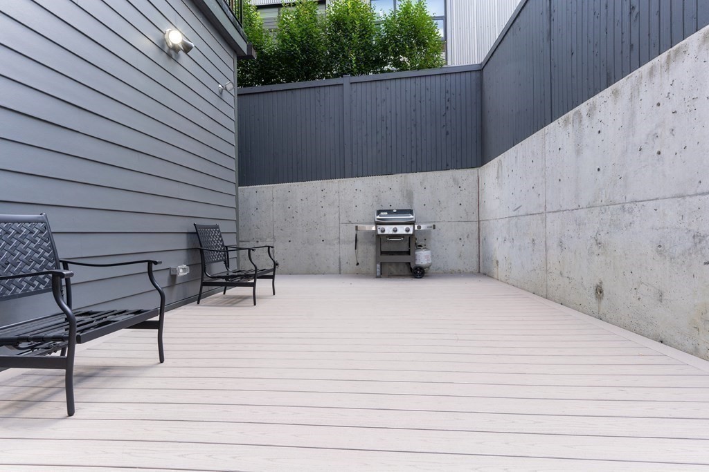 610 Rutherford Avenue, Unit 402 Boston, MA 02129 - Photo 26 of 27