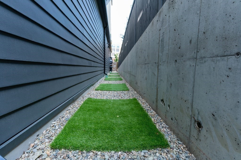 610 Rutherford Avenue, Unit 402 Boston, MA 02129 - Photo 27 of 27