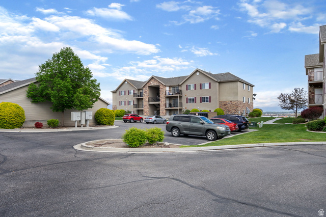 37 West Ridge Road Saratoga Springs, UT 84045 - Photo 3 of 32