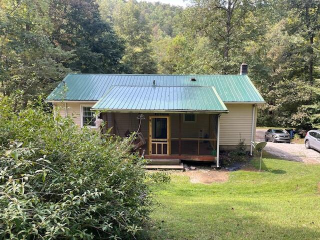952 Teges Creek Road Oneida, KY 40972 - Photo 7 of 41 IMG_4438