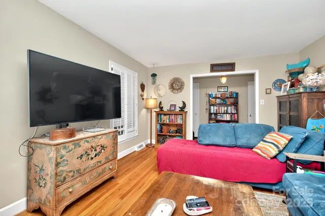 $500,000 | 3430 Rea Road, Charlotte, NC 28226