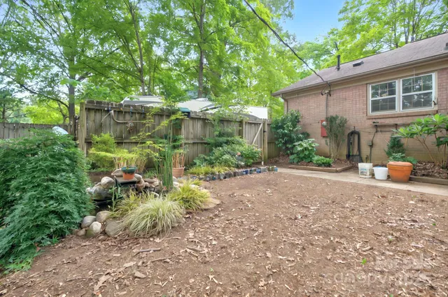 $500,000 | 3430 Rea Road, Charlotte, NC 28226