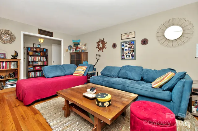 $500,000 | 3430 Rea Road, Charlotte, NC 28226