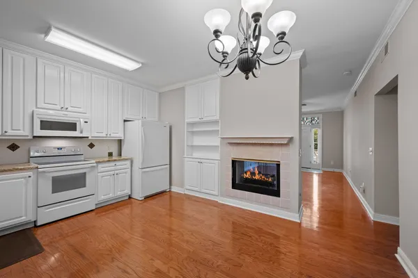 $314,900 | 6952 Highway 70 South, Unit 129, Nashville, TN 37221