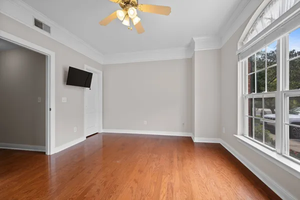 $314,900 | 6952 Highway 70 South, Unit 129, Nashville, TN 37221
