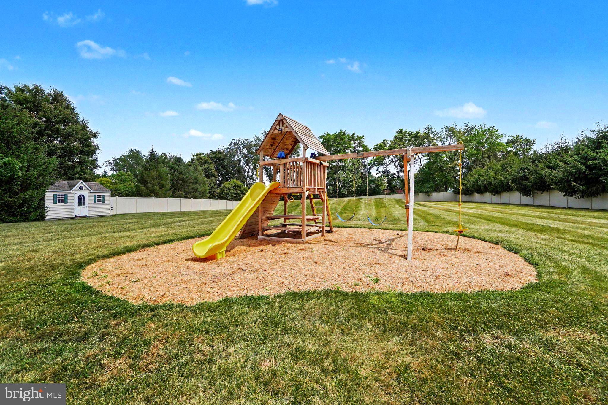 2 Ridge Drive Carlisle, PA 17015 - Photo 33 of 39