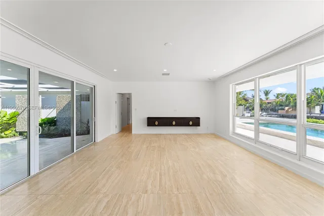 $22,000 | 1250 Northeast 87th Street, Miami, FL 33138