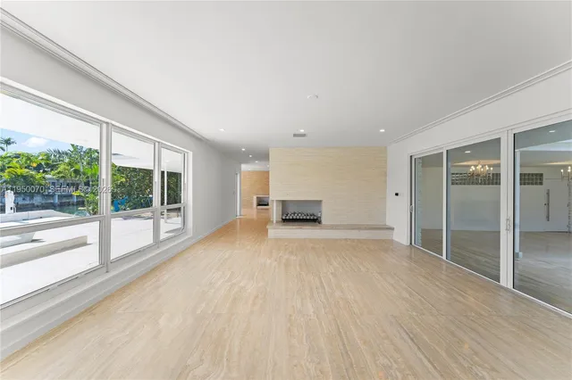 $22,000 | 1250 Northeast 87th Street, Miami, FL 33138