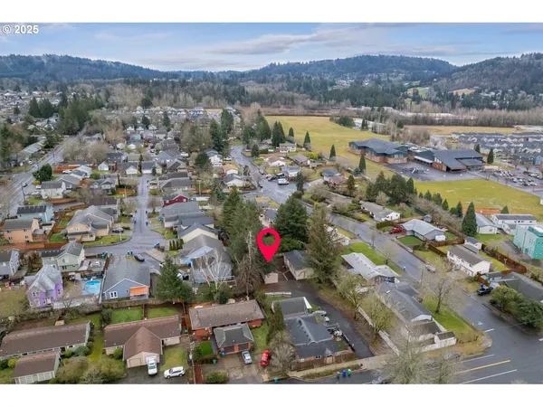 $230,000 | 2696 Southeast Palmquist Road, Gresham, OR 97080