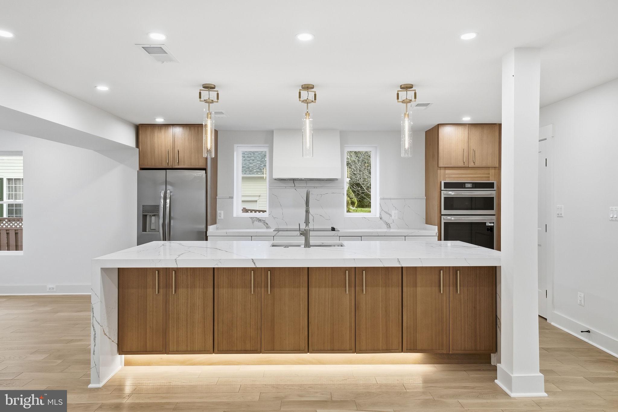 2919 Fairhill Road Fairfax, VA 22031 - Photo 2 of 29 Chef's Kitchen