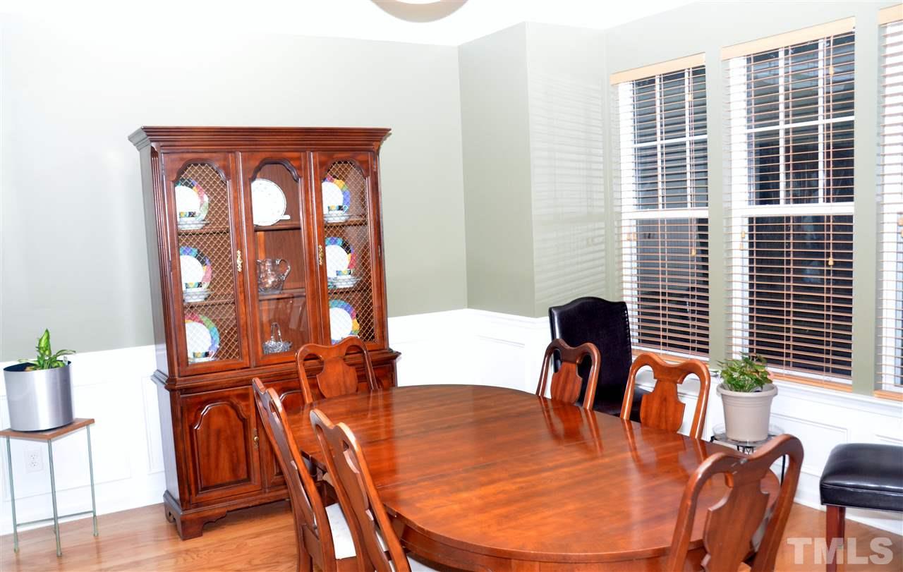 5045 Celtic Court Raleigh, NC 27612 - Photo 8 of 25 a dining room with furniture and window