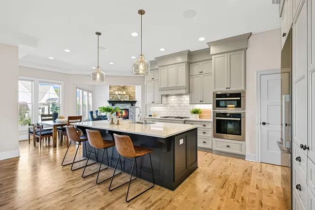 $1,225,000 | W248N2151 Kettle Cove Court, Pewaukee, WI 53072